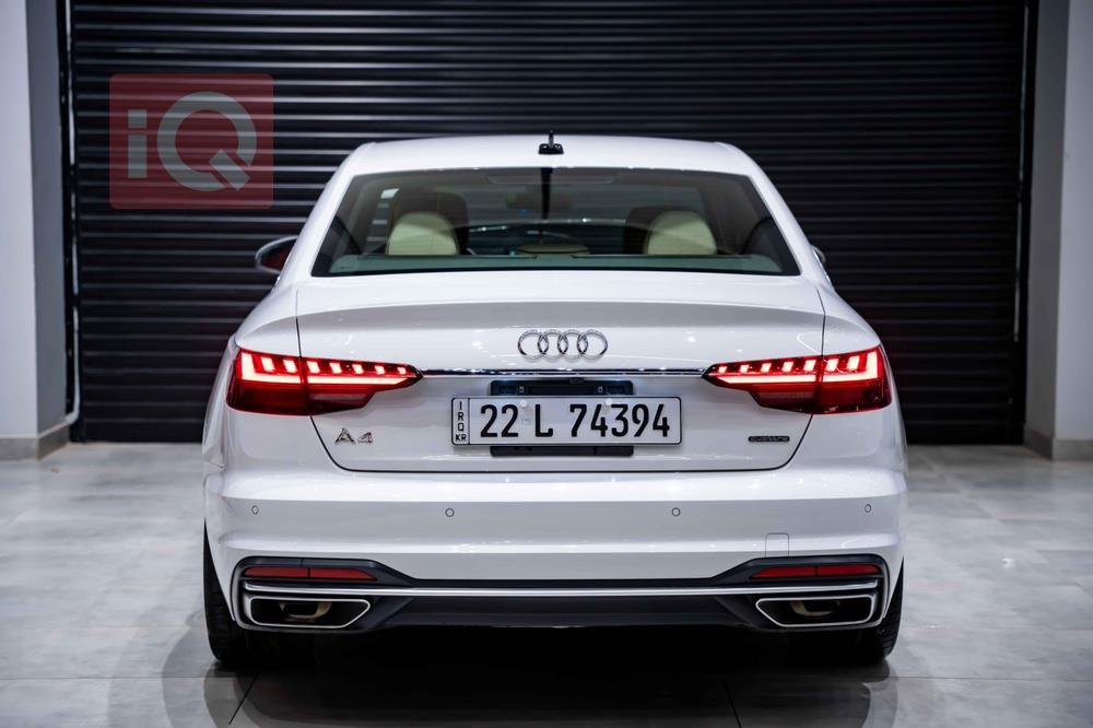 اودي A4